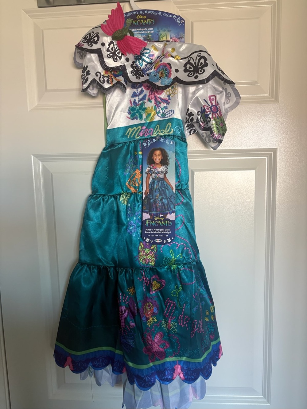 Disney NWT Encanto Mirabel Dress